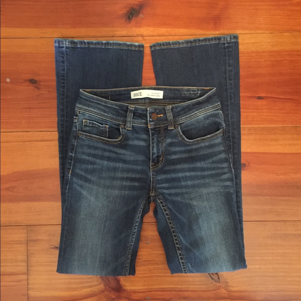 BKE Jeans ‘Audrey’ Sz 26 Slim fit, Mid-Rise, Boot